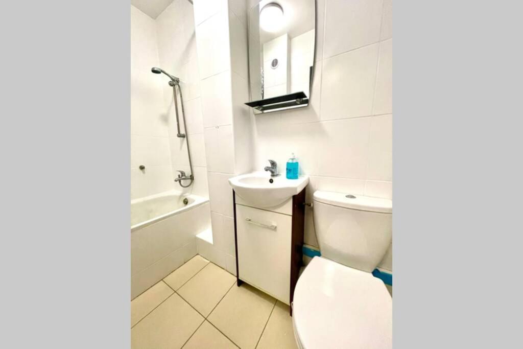 Super Apartament Brown 2X Metro Nowy Wifi Netflix Spotify Panorama Miasta Varsóvia Exterior foto
